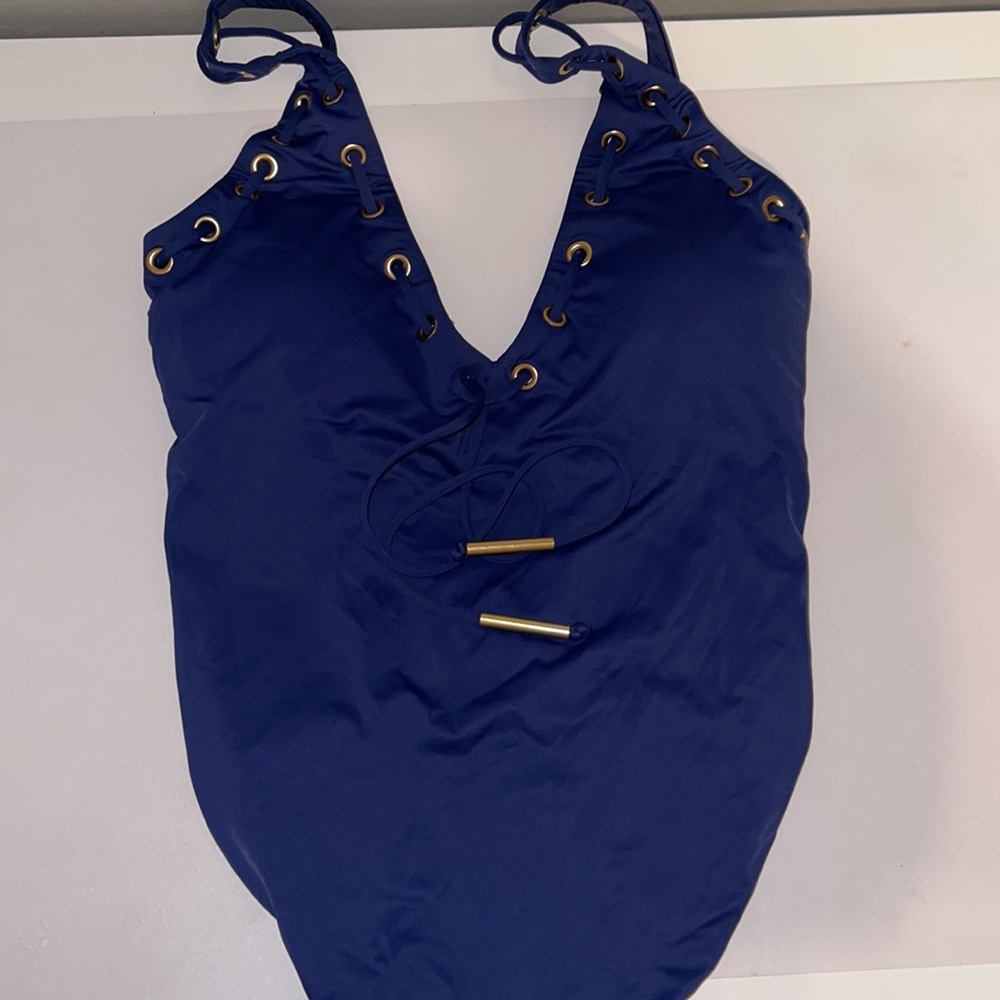 Bathing Suit - Picture 2 of 3